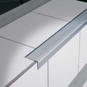 Angulo 24x10 Anodizado Natural 2 Mts (2)